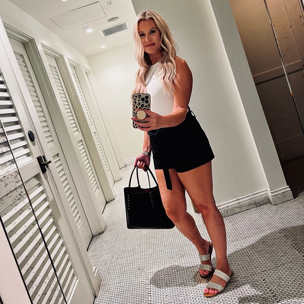 Meet your Posher, Rachel